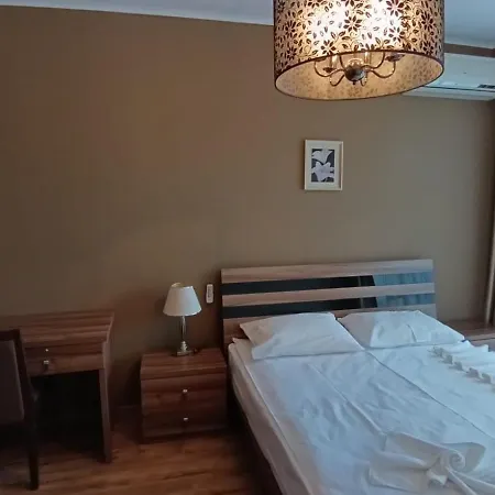 Aparthotel Golden Line Park Golden Sands